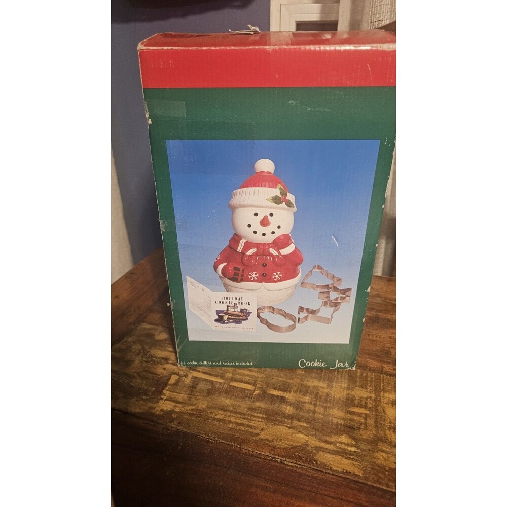 Cookie Jar Snowman Ceramic Christmas holiday festive. With Box, Cookie Cutters